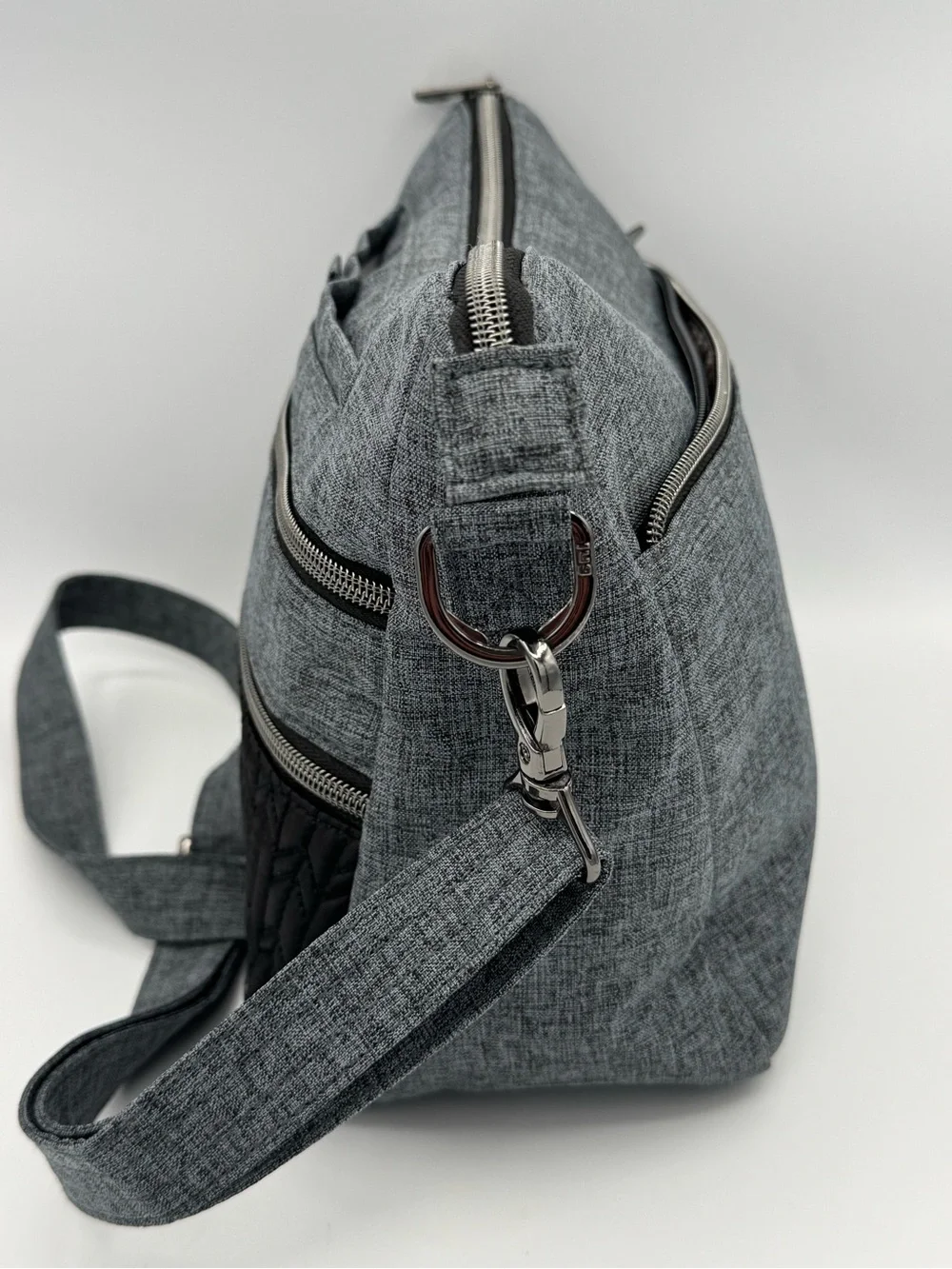 lug Slider Heather Gray/Black Chevron Quilted Panel Crossbody Bag- Multi Pocket